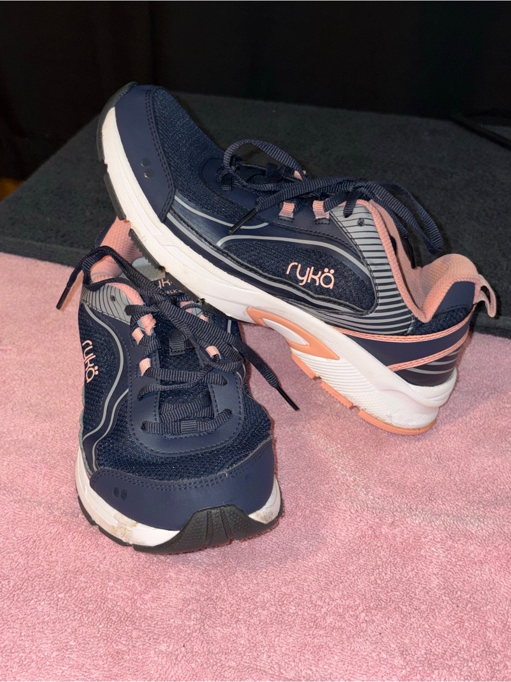 Ryka Women's Sky Walk 4 Walking Sneakers in a navy blue and pink. Sz 7m